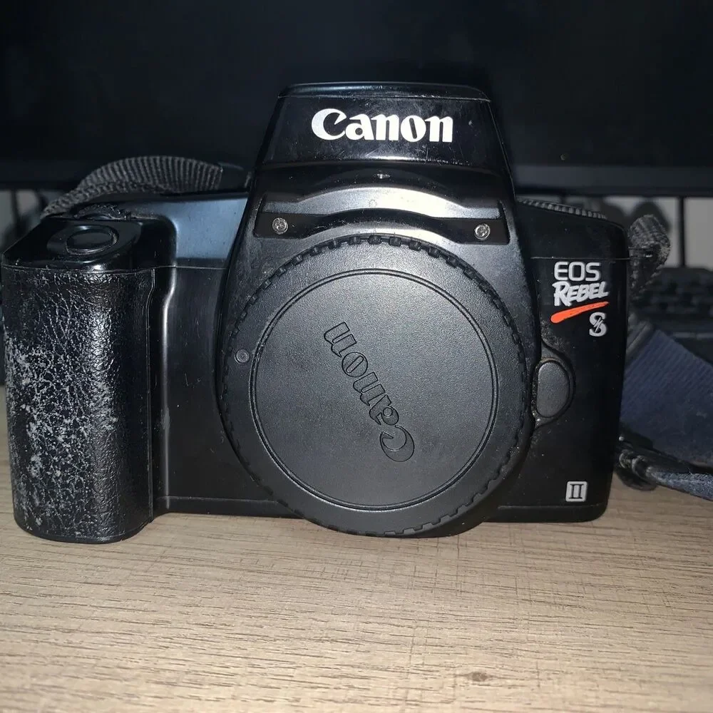 Canon EOS Rebel S II 35mm Film Body With Strap